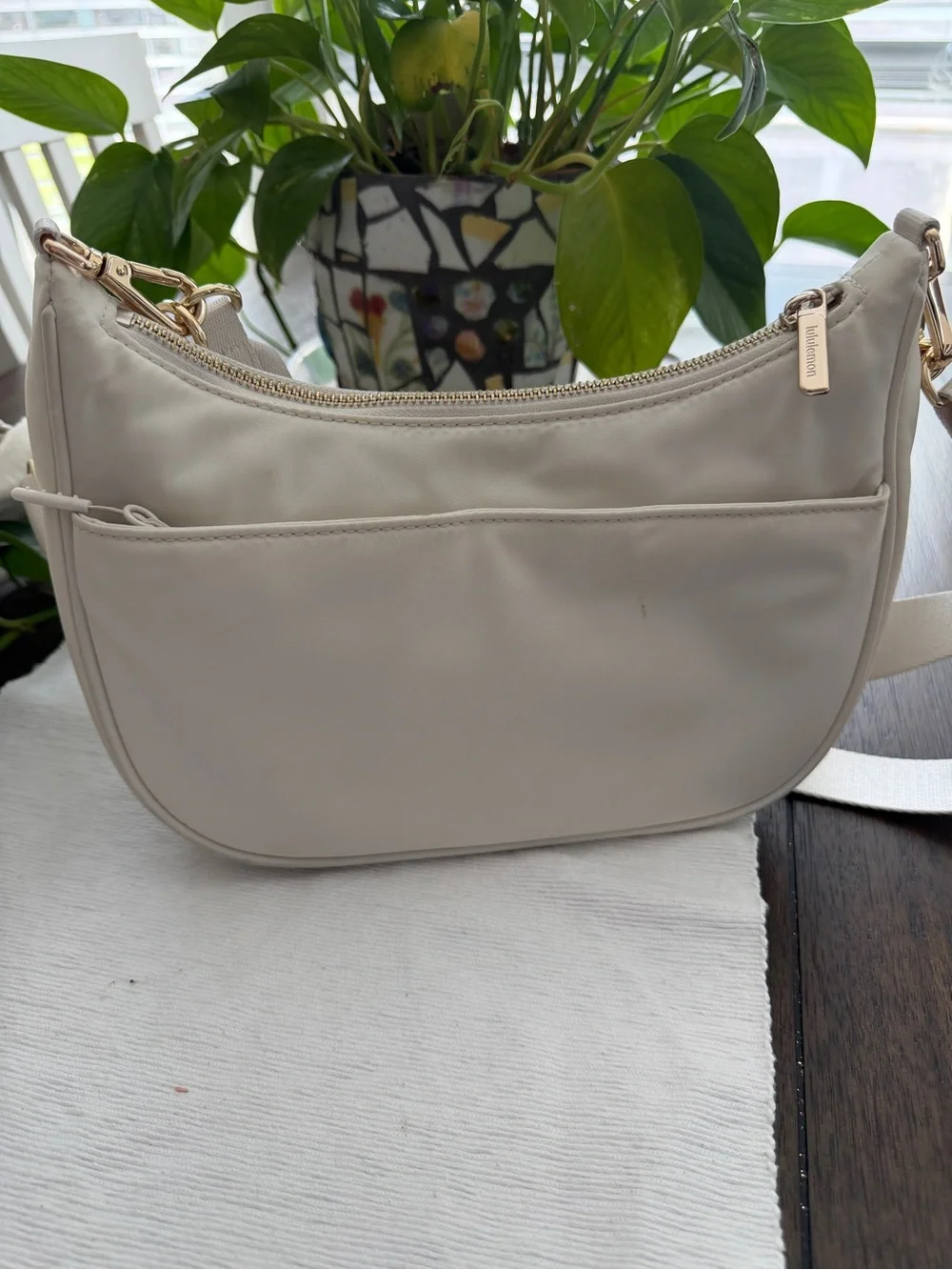Lululemon City Essentials mini shoulder bag